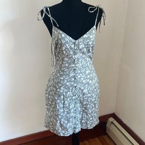 Abercrombie & Fitch Mini Floral Dress (XS)